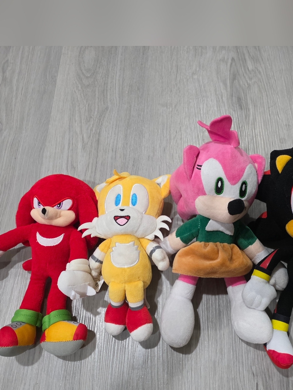 Sonic The Hedgehog Plush Lot